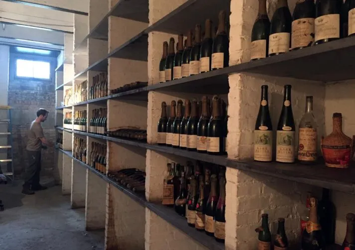 BeneathTheBreakersCarousel9