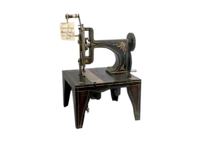 Lecture2_Patent-Model-#8294_Isaac-Merritt-Singer,-1851
