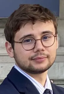 Lourenço_Photo_headshot crop